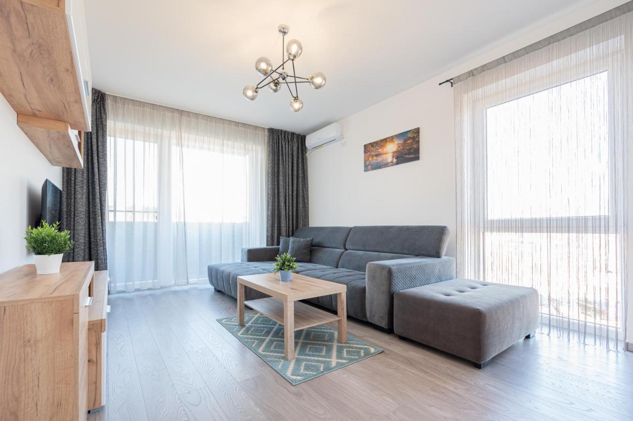 Serene Flat Leilighet Oradea Eksteriør bilde