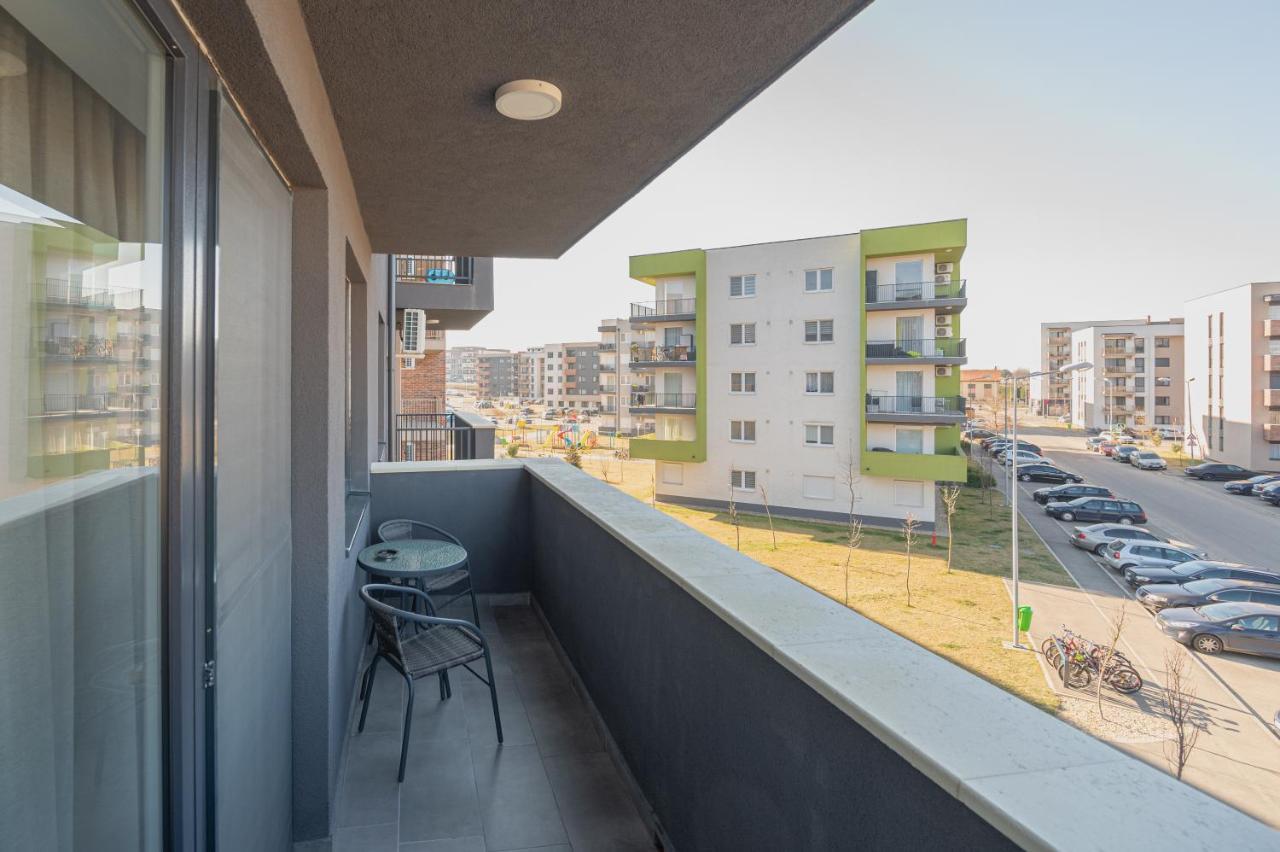 Serene Flat Leilighet Oradea Eksteriør bilde